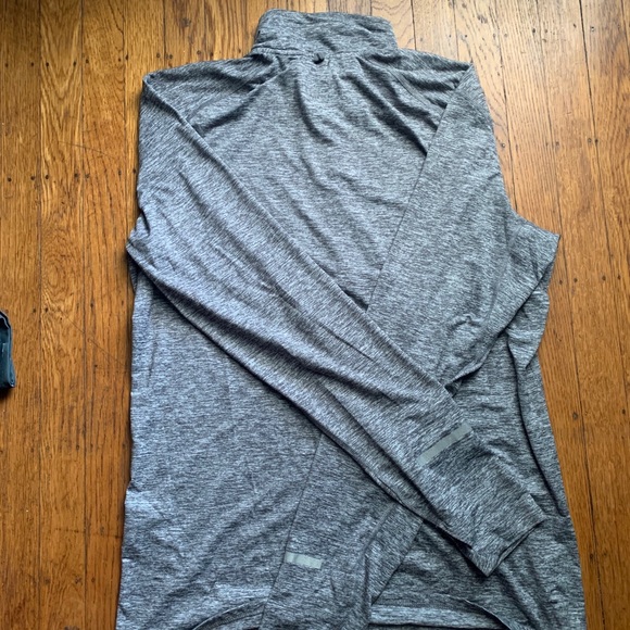 Men's Nike Quarter-Zip - Picture 2 of 4